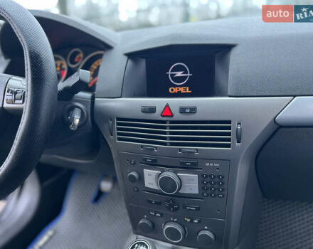 Синий Опель Астра, объемом двигателя 1.6 л и пробегом 286 тыс. км за 4500 $, фото 23 на Automoto.ua