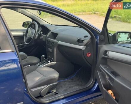 Синий Опель Астра, объемом двигателя 1.8 л и пробегом 227 тыс. км за 5000 $, фото 12 на Automoto.ua