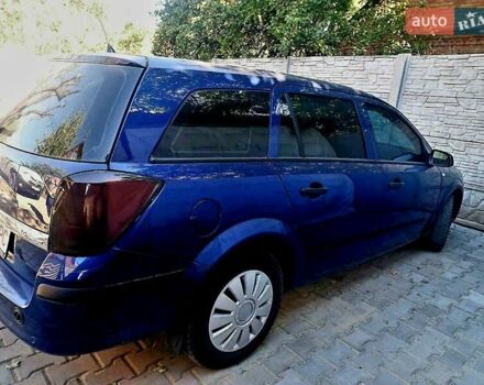 Синий Опель Астра, объемом двигателя 1.6 л и пробегом 300 тыс. км за 4800 $, фото 2 на Automoto.ua