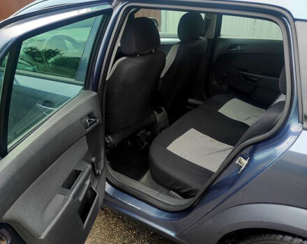 Синий Опель Астра, объемом двигателя 1.4 л и пробегом 375 тыс. км за 4100 $, фото 5 на Automoto.ua