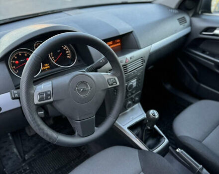 Синий Опель Астра, объемом двигателя 1.6 л и пробегом 232 тыс. км за 4600 $, фото 23 на Automoto.ua