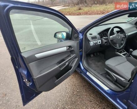 Синий Опель Астра, объемом двигателя 1.6 л и пробегом 157 тыс. км за 4999 $, фото 12 на Automoto.ua
