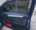 Синий Опель Астра, объемом двигателя 1.69 л и пробегом 300 тыс. км за 4000 $, фото 4 на Automoto.ua