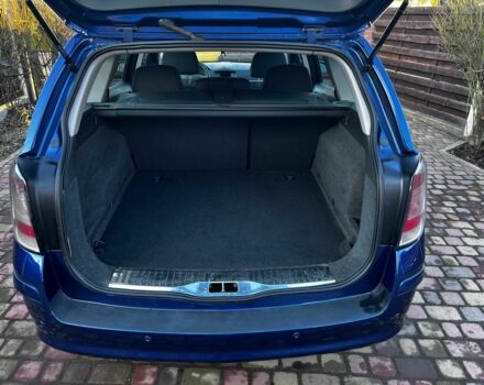 Синий Опель Астра, объемом двигателя 1.9 л и пробегом 300 тыс. км за 3900 $, фото 13 на Automoto.ua