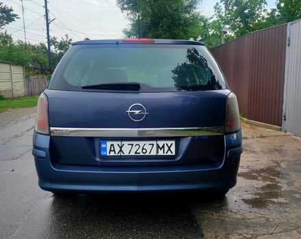 Синий Опель Астра, объемом двигателя 1.4 л и пробегом 375 тыс. км за 4100 $, фото 3 на Automoto.ua