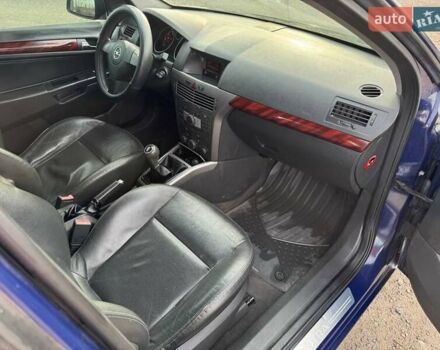 Синій Опель Астра, об'ємом двигуна 1.25 л та пробігом 321 тис. км за 3800 $, фото 17 на Automoto.ua