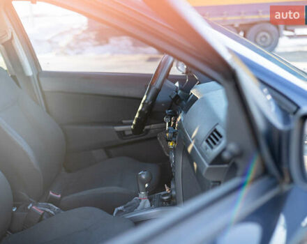 Синій Опель Астра, об'ємом двигуна 1.4 л та пробігом 326 тис. км за 4000 $, фото 22 на Automoto.ua