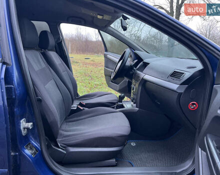 Синий Опель Астра, объемом двигателя 1.6 л и пробегом 286 тыс. км за 4500 $, фото 22 на Automoto.ua