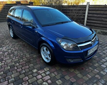 Синий Опель Астра, объемом двигателя 1.9 л и пробегом 300 тыс. км за 3900 $, фото 1 на Automoto.ua