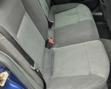 Синий Опель Астра, объемом двигателя 1.9 л и пробегом 277 тыс. км за 4400 $, фото 5 на Automoto.ua