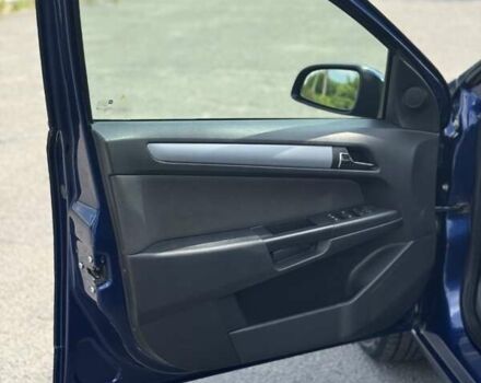 Синий Опель Астра, объемом двигателя 1.8 л и пробегом 227 тыс. км за 5000 $, фото 7 на Automoto.ua