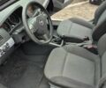 Синий Опель Астра, объемом двигателя 1.9 л и пробегом 277 тыс. км за 4400 $, фото 4 на Automoto.ua