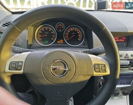 Синий Опель Астра, объемом двигателя 1.6 л и пробегом 309 тыс. км за 4500 $, фото 6 на Automoto.ua