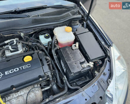 Синий Опель Астра, объемом двигателя 1.6 л и пробегом 260 тыс. км за 5750 $, фото 56 на Automoto.ua