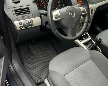 Синій Опель Астра, об'ємом двигуна 1.6 л та пробігом 241 тис. км за 4750 $, фото 18 на Automoto.ua