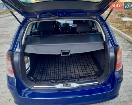 Синий Опель Астра, объемом двигателя 1.25 л и пробегом 298 тыс. км за 5100 $, фото 4 на Automoto.ua