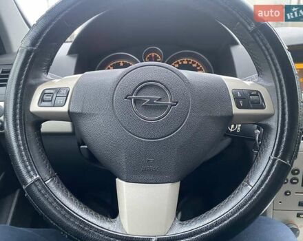 Синій Опель Астра, об'ємом двигуна 1.91 л та пробігом 244 тис. км за 4444 $, фото 31 на Automoto.ua