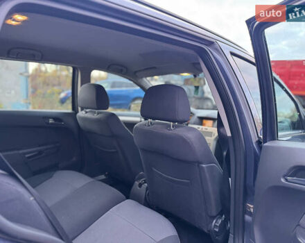 Синий Опель Астра, объемом двигателя 1.6 л и пробегом 260 тыс. км за 5750 $, фото 39 на Automoto.ua