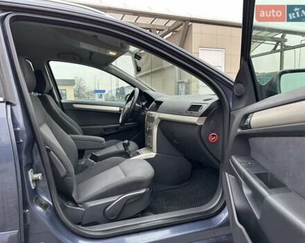 Синій Опель Астра, об'ємом двигуна 1.6 л та пробігом 290 тис. км за 4700 $, фото 15 на Automoto.ua