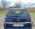 Синий Опель Астра, объемом двигателя 1.7 л и пробегом 273 тыс. км за 2700 $, фото 5 на Automoto.ua