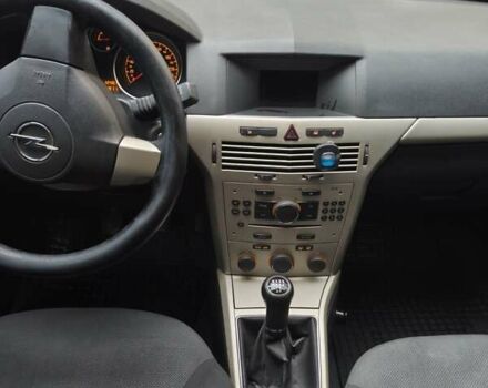 Синий Опель Астра, объемом двигателя 1.6 л и пробегом 339 тыс. км за 5300 $, фото 1 на Automoto.ua