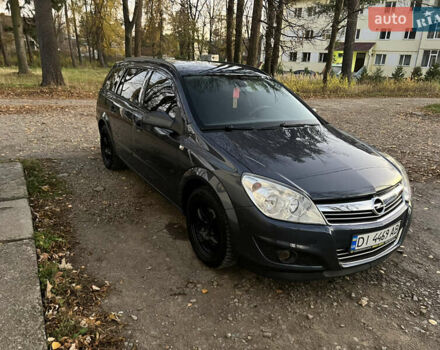 Синий Опель Астра, объемом двигателя 1.91 л и пробегом 237 тыс. км за 5300 $, фото 4 на Automoto.ua