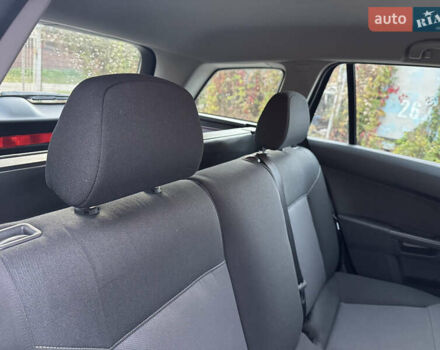 Синий Опель Астра, объемом двигателя 1.6 л и пробегом 260 тыс. км за 5750 $, фото 41 на Automoto.ua