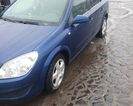 Синий Опель Астра, объемом двигателя 1.7 л и пробегом 280 тыс. км за 4999 $, фото 4 на Automoto.ua