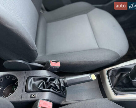 Синий Опель Астра, объемом двигателя 1.6 л и пробегом 260 тыс. км за 5750 $, фото 44 на Automoto.ua