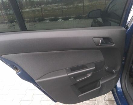 Синій Опель Астра, об'ємом двигуна 1.6 л та пробігом 255 тис. км за 5000 $, фото 11 на Automoto.ua