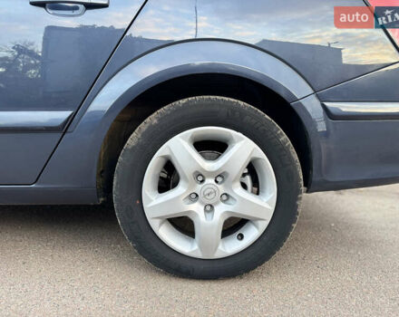 Синий Опель Астра, объемом двигателя 1.6 л и пробегом 260 тыс. км за 5750 $, фото 52 на Automoto.ua