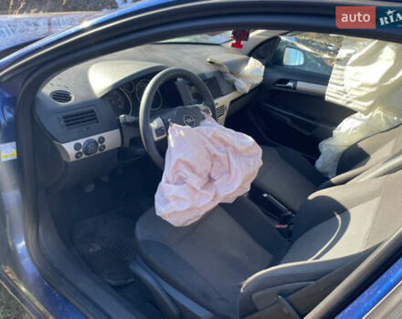 Синий Опель Астра, объемом двигателя 1.3 л и пробегом 233 тыс. км за 2300 $, фото 4 на Automoto.ua