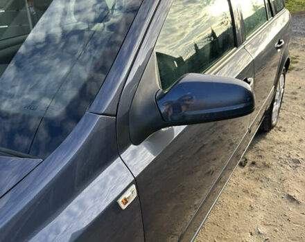 Синий Опель Астра, объемом двигателя 1.9 л и пробегом 260 тыс. км за 5700 $, фото 4 на Automoto.ua