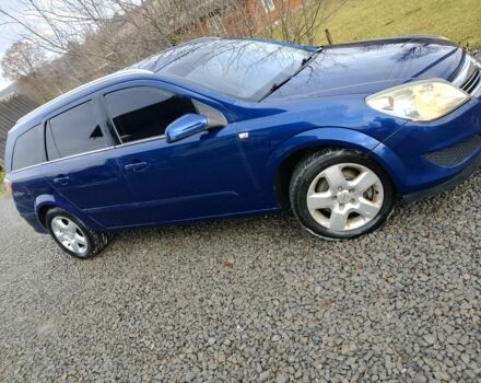 Синий Опель Астра, объемом двигателя 1.7 л и пробегом 330 тыс. км за 4400 $, фото 3 на Automoto.ua