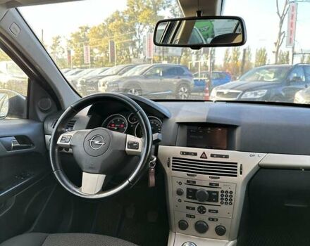 Синий Опель Астра, объемом двигателя 1.69 л и пробегом 257 тыс. км за 5800 $, фото 23 на Automoto.ua