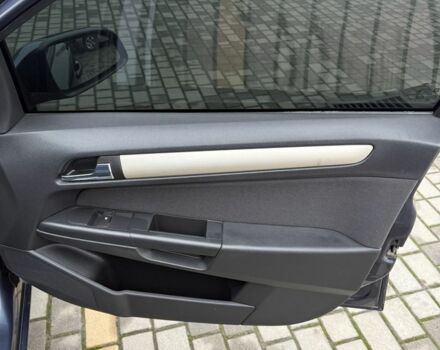 Синий Опель Астра, объемом двигателя 1.6 л и пробегом 211 тыс. км за 5499 $, фото 14 на Automoto.ua