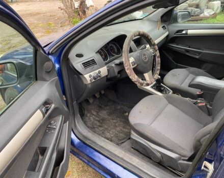 Синий Опель Астра, объемом двигателя 1.9 л и пробегом 300 тыс. км за 1800 $, фото 9 на Automoto.ua