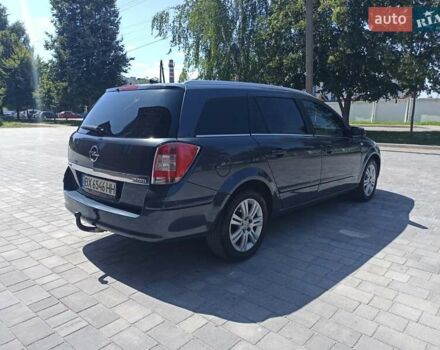 Синий Опель Астра, объемом двигателя 1.69 л и пробегом 310 тыс. км за 5100 $, фото 4 на Automoto.ua