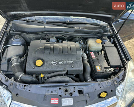 Синий Опель Астра, объемом двигателя 1.9 л и пробегом 260 тыс. км за 5700 $, фото 11 на Automoto.ua