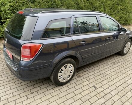 Синий Опель Астра, объемом двигателя 1.8 л и пробегом 230 тыс. км за 5500 $, фото 1 на Automoto.ua