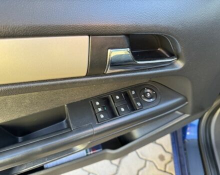 Синий Опель Астра, объемом двигателя 1.7 л и пробегом 318 тыс. км за 5350 $, фото 6 на Automoto.ua