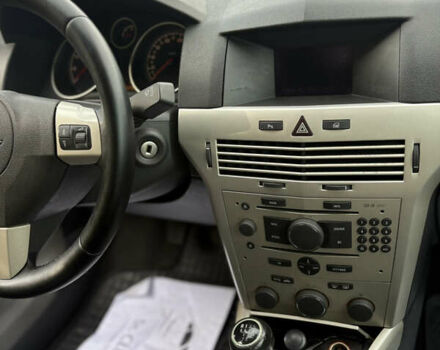 Синий Опель Астра, объемом двигателя 1.6 л и пробегом 240 тыс. км за 5400 $, фото 15 на Automoto.ua