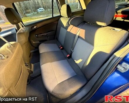 Синий Опель Астра, объемом двигателя 1.7 л и пробегом 318 тыс. км за 5350 $, фото 5 на Automoto.ua