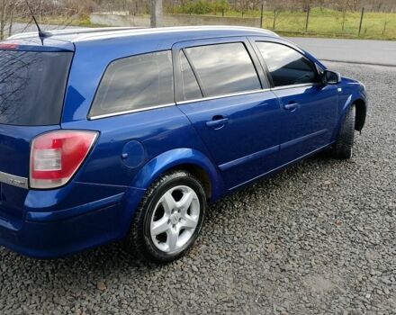 Синий Опель Астра, объемом двигателя 1.7 л и пробегом 330 тыс. км за 4400 $, фото 2 на Automoto.ua