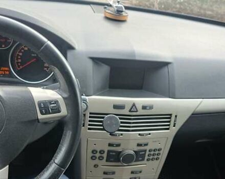 Синий Опель Астра, объемом двигателя 1.7 л и пробегом 288 тыс. км за 4499 $, фото 6 на Automoto.ua