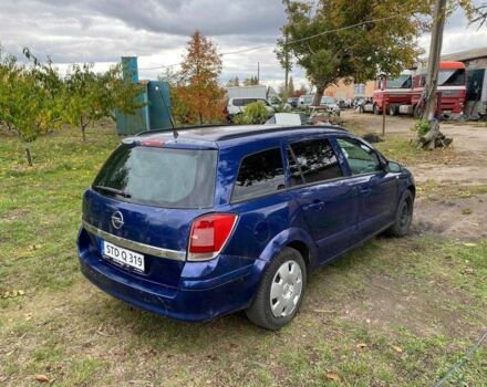 Синий Опель Астра, объемом двигателя 1.9 л и пробегом 300 тыс. км за 1800 $, фото 5 на Automoto.ua