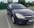 Синий Опель Астра, объемом двигателя 1.6 л и пробегом 240 тыс. км за 5600 $, фото 1 на Automoto.ua