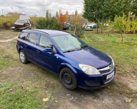 Синий Опель Астра, объемом двигателя 1.9 л и пробегом 300 тыс. км за 1800 $, фото 3 на Automoto.ua
