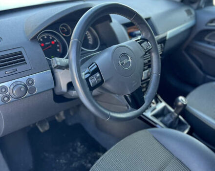 Синий Опель Астра, объемом двигателя 1.6 л и пробегом 229 тыс. км за 5900 $, фото 32 на Automoto.ua