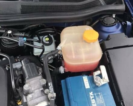 Синий Опель Астра, объемом двигателя 1.7 л и пробегом 262 тыс. км за 4999 $, фото 16 на Automoto.ua